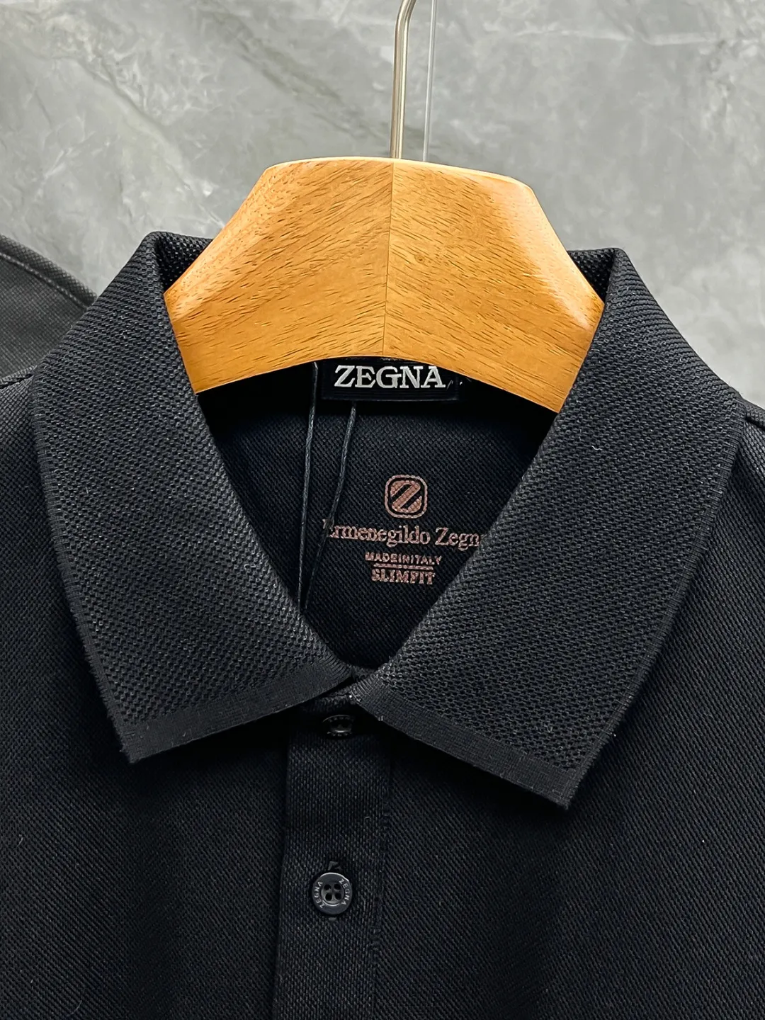 Z 2026ss New Arrival Classic logo Polo ！Classic ，Premium ！ ， ，Quality / ， ！ 100% ， ，Breathable ， ！ Classic LOGO ， ，LOGO ， ， Classic ！ ， ， LOW ， Versatile Polo ！ ：Black White Size：M-3xl